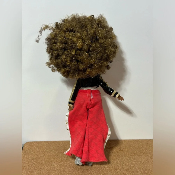 5/$25 
LOL Surprise Royal Bee OMG Fashion Doll 10 " Good Used Condition - Picture 9 of 9